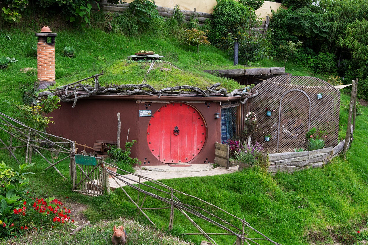 How to discover eco-friendly hotels for sustainable travel