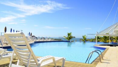 Which hotel amenities are essential for a comfortable stay